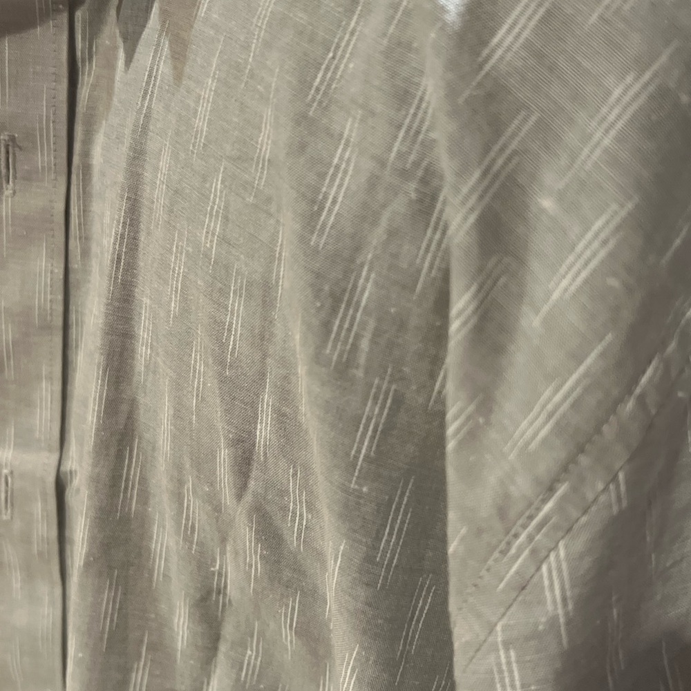 Travis Mathew Light Gray Patterned Button Down Sh… - image 2